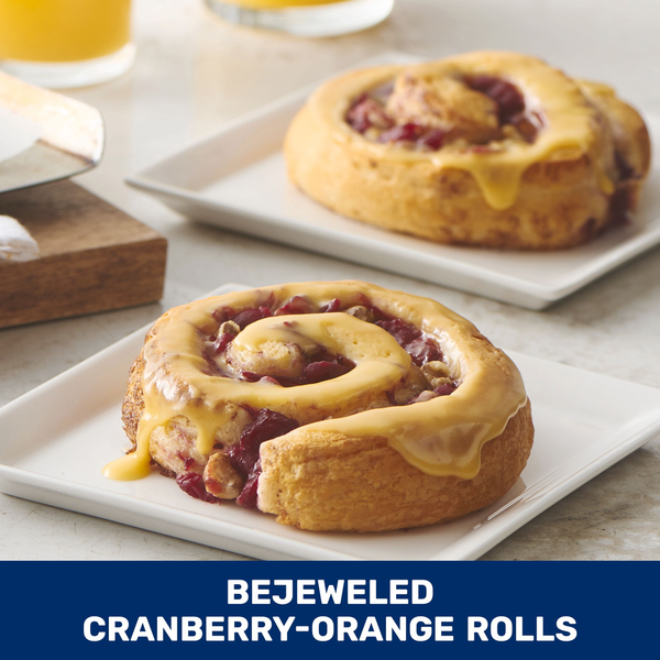 Pillsbury Orange Cinnabon Cinnamon Rolls with Orange Icing